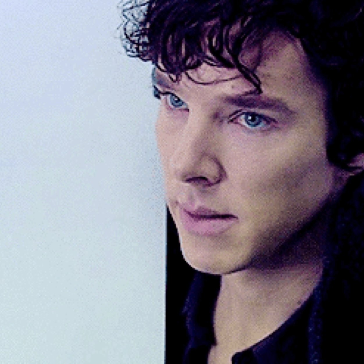 I'm Sherlock Holmes, does it need explaining? 1st Pairing: @MissHooper_ [I'm Sarah and I love RPing. I also love you guys❤️ multiverse]