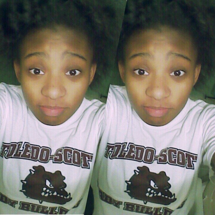 Follow my Nigga Quelle @Pretty_Q12