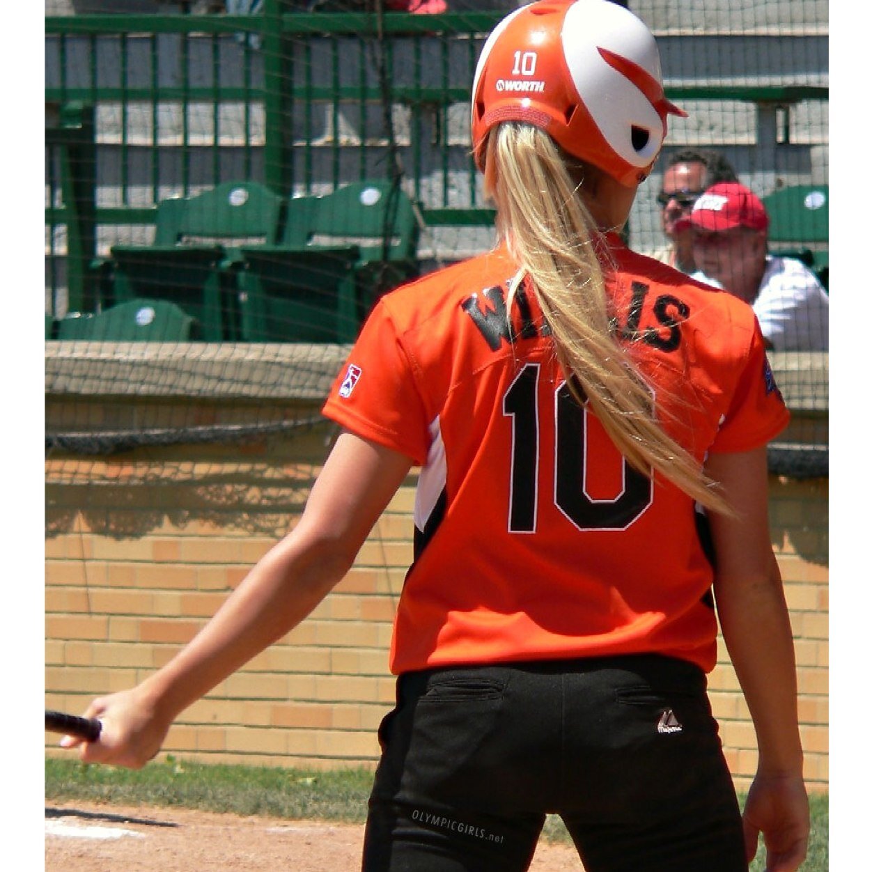 SoftballBodies's profile picture. Here to bring you the best softball bodies