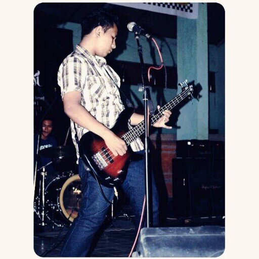 Bassist of @OMYMUSHAband
Path : Angga Tama
 Ig : Anggatama_
Line : Angghastifler
ask.fm : AngghaPratama