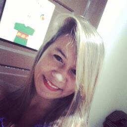 17 anos, Capricórnio, Salvador-BA.