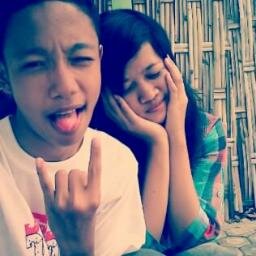 Alhamdulilah Twitter alay saya udah kembali^^ support idola terus men \m/
