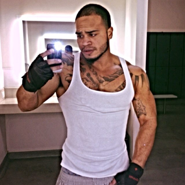 #Music #New rapper on the come up #Deticated #H-Town #follow my instagram @SplitYo_Chick Youtube Kimo Jones