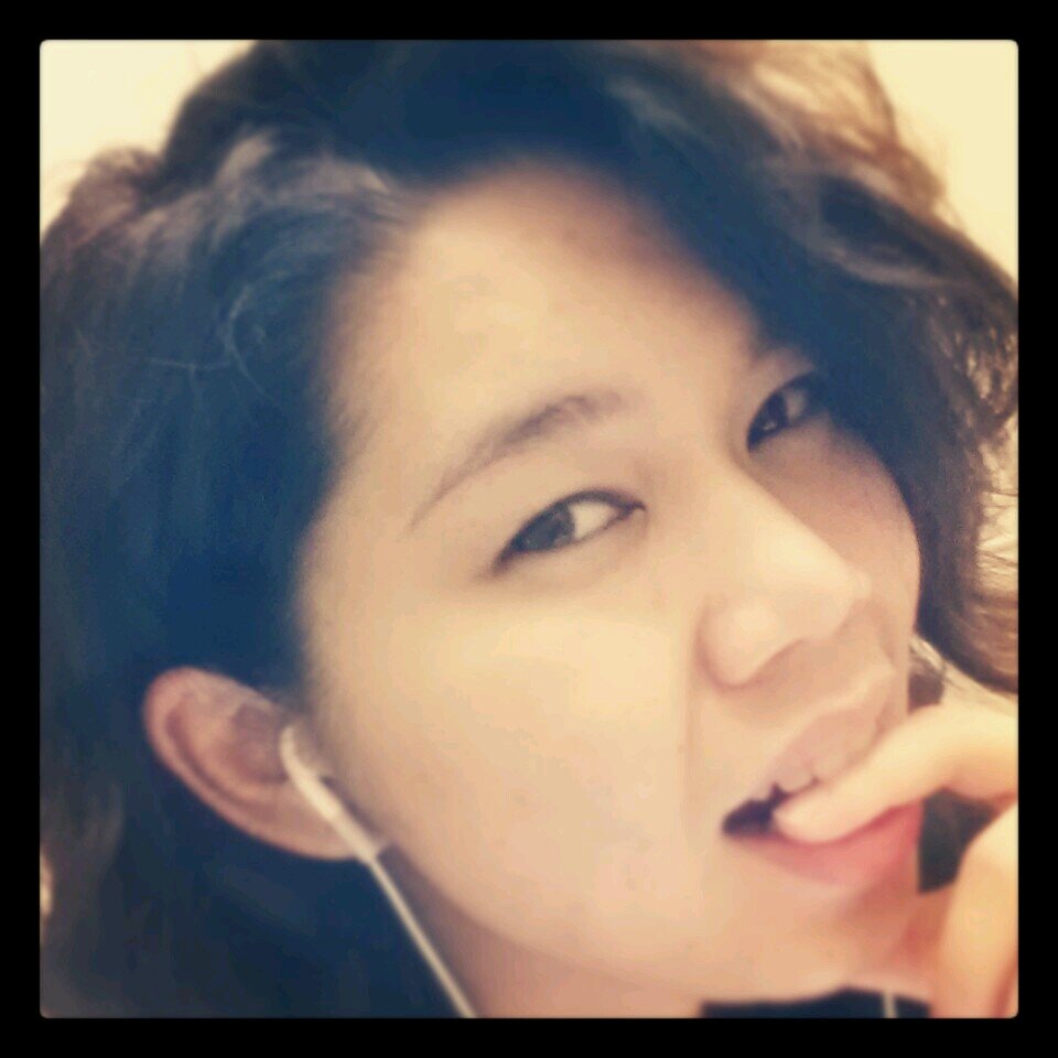 out and proud lesbian who loves food, music, people, nightlife, and travelling.