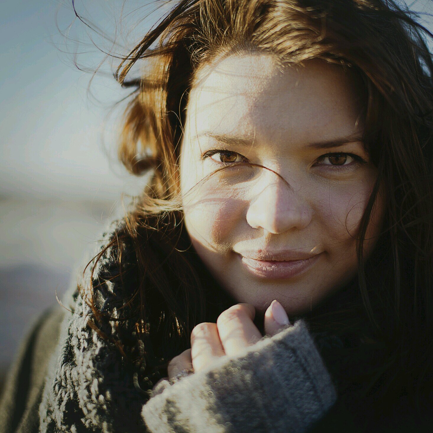 Elisonradio's profile picture. сверх позитивная непоседливая девушка с микрофоном, а иногда и фотоаппаратом, петербургский корреспондент телеканала ВМЕСТЕ-РФ