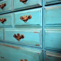 Dashofpaint's profile picture. Painted furniture that makes your heart glow