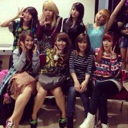 Hello we're Twibies!☺Always Support ChiBi and never leaving them , Official by @CherlyChiBi on 10.11.12 & @AnisaRahma_Adi on 05.11.12 | Thankyou for follow us!