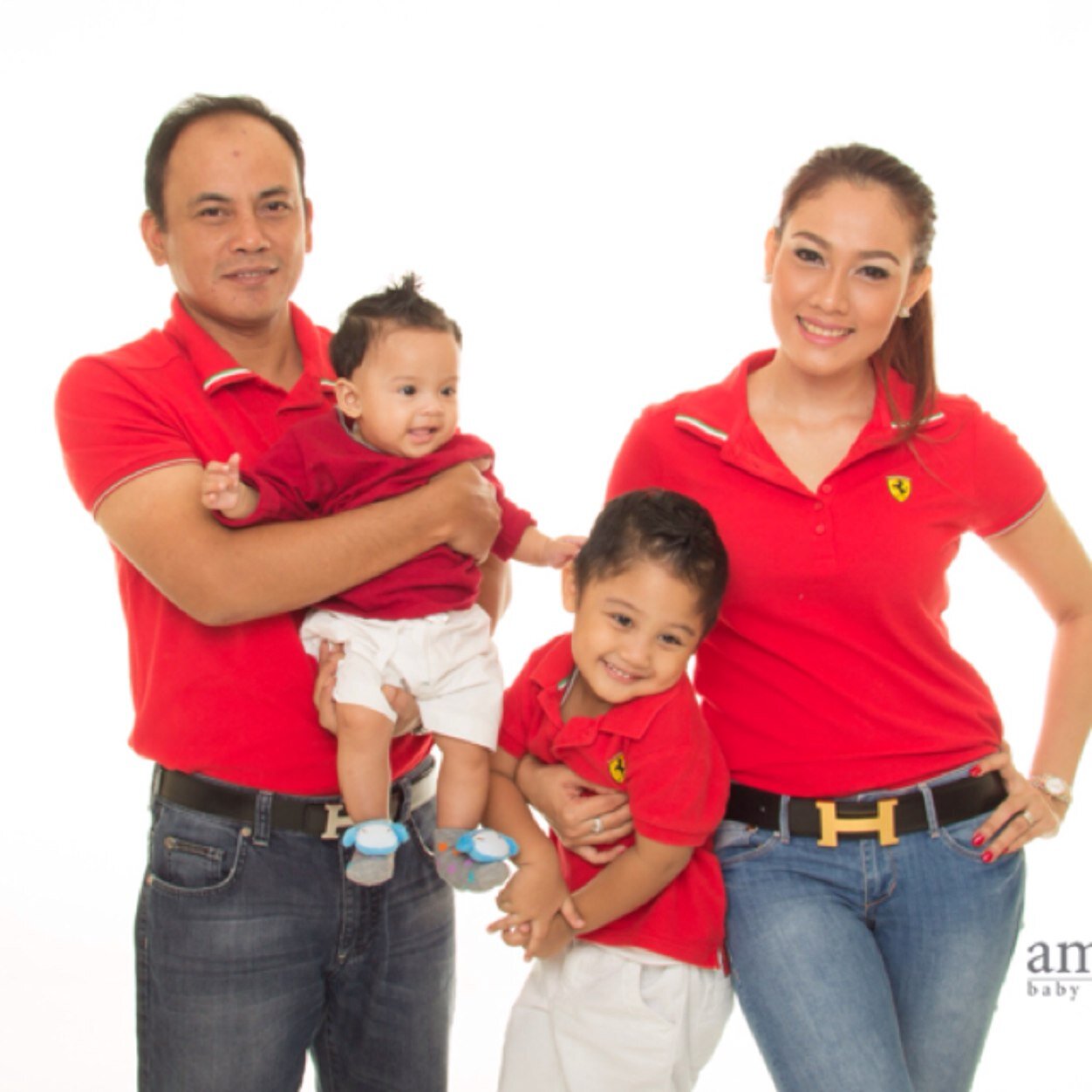 okta_darnadi's profile picture. Hendri Darnadi wifey, mother of K, PB & Kaisar (KPK) we are Darnadi's