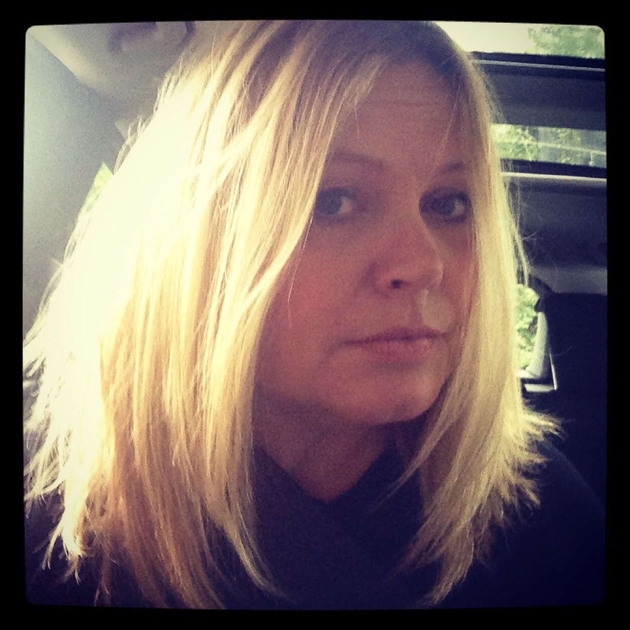 idebratli's profile picture. 