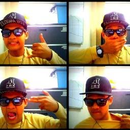 I (un)follow back! :)