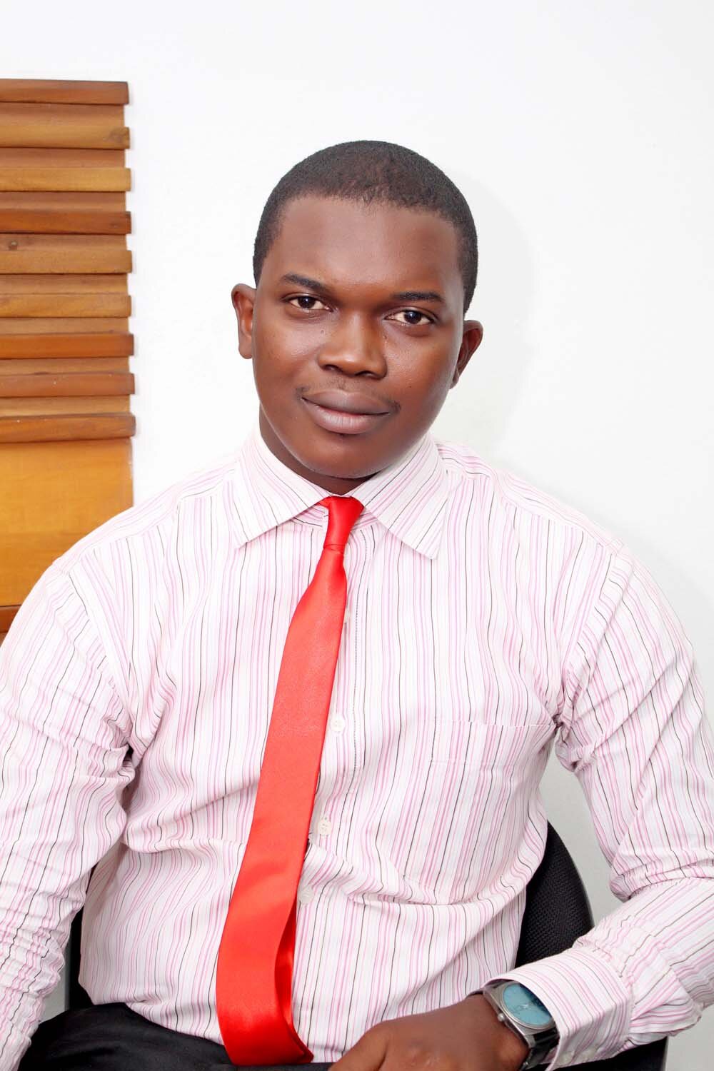 gutawure's profile picture. 