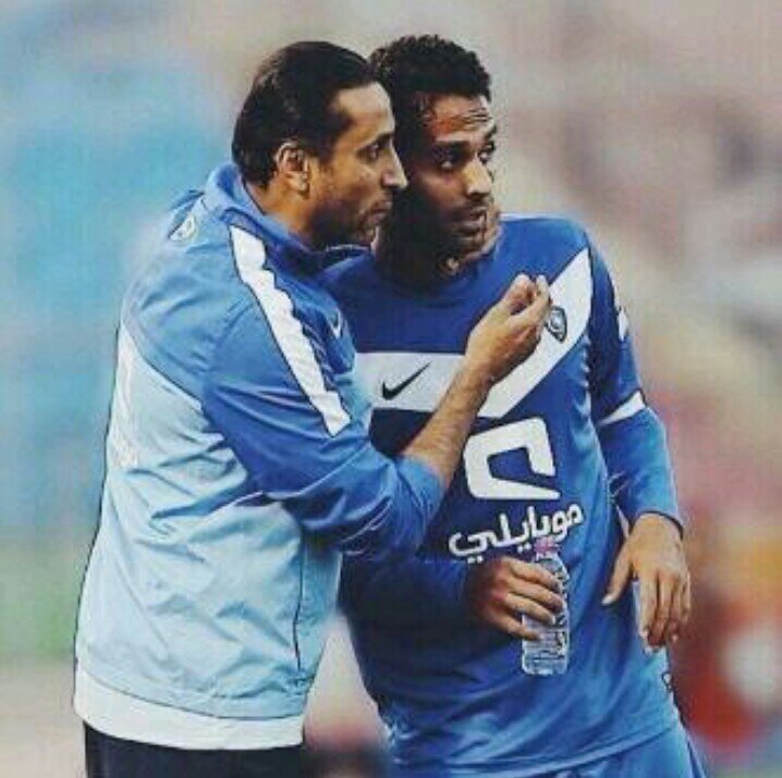 تلاقيني هنا @rwif3