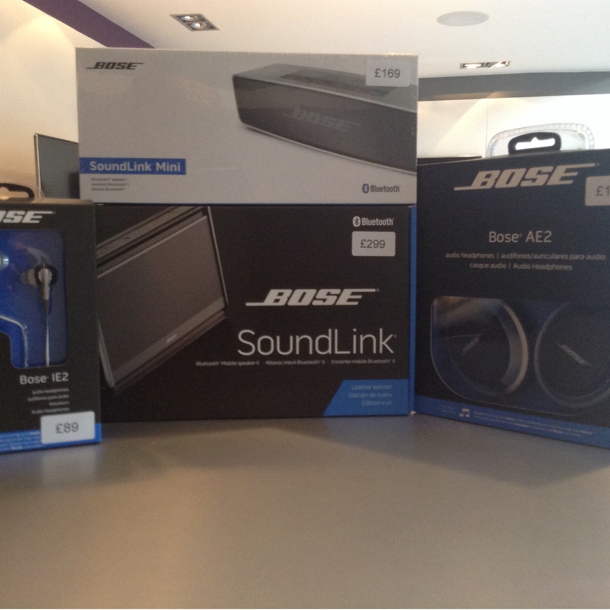 Audiovoguedeals is going to be bringing you the information on some top of the range visual and audio gadgets! Pop in store for demos and more information!
