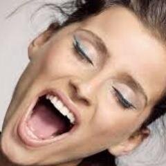Gets HOT Women Into Your Bed Without Acting Fake, Without Following A Complicated System,
And Without Being A Weirdo.