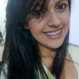 ;D cristã, musicista e apaixonada por minha família! 3
