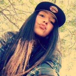 Chilean, 16 years old, love of dance, amante de la buena musica, y la fotografia