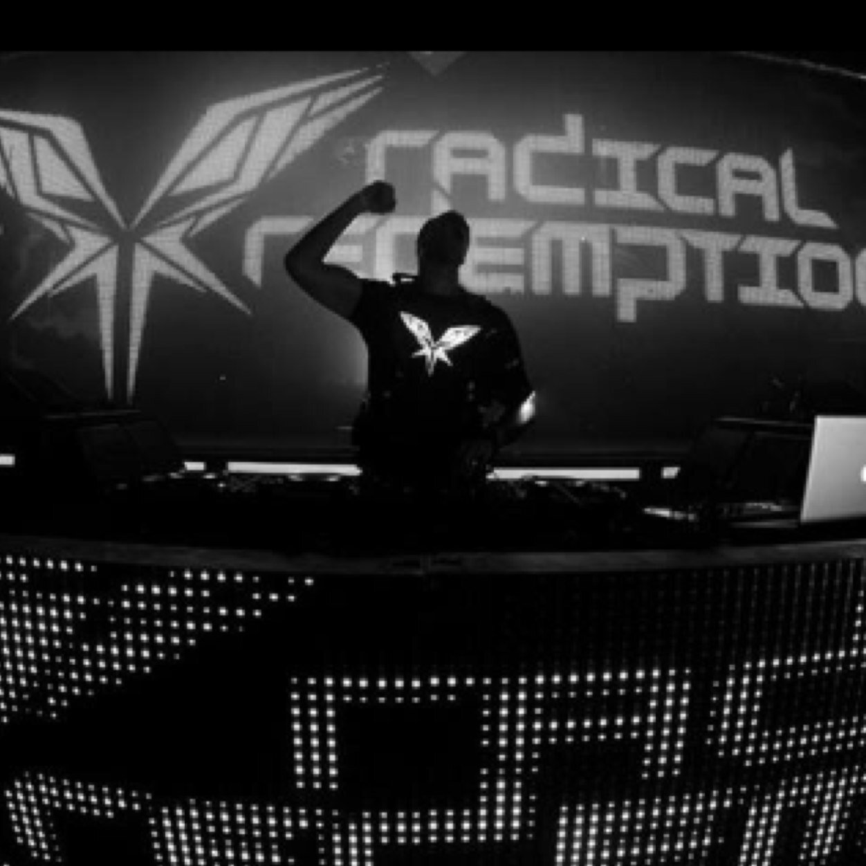 jeffreychantal's profile picture. 