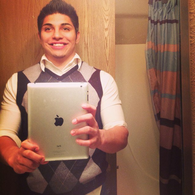 God #1 .Colorado born #CollegeWrestler-The goal in life is to be happy and sucessful #challenge accepted :follow me on instagram@miguel_montelongo: