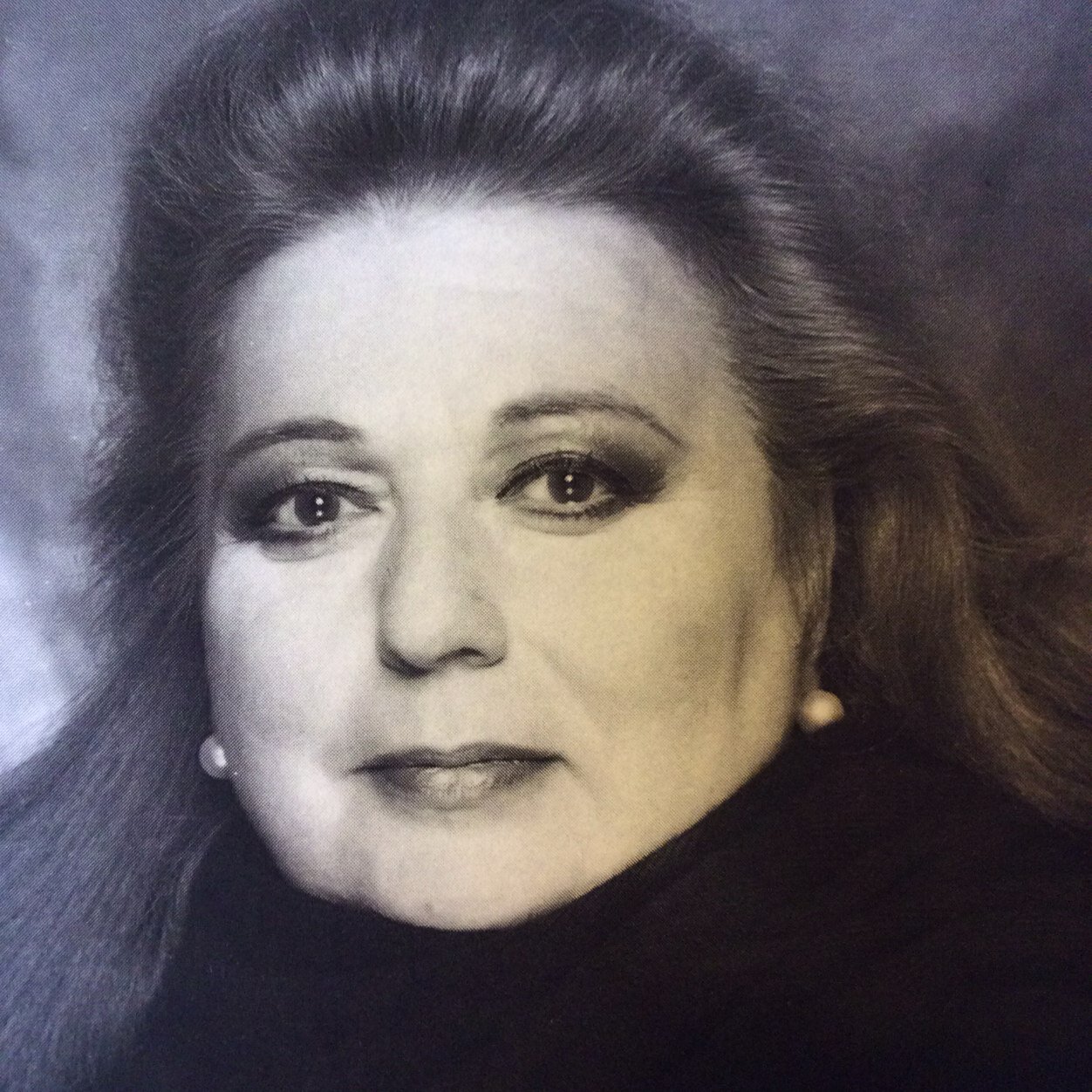 RobertaLatow's profile picture. Muriel (Roberta) 1931-2003 'First Lady of Hanky Panky'- The Sunday Times. Author of Romantic Novels,Traveller and Art Lover