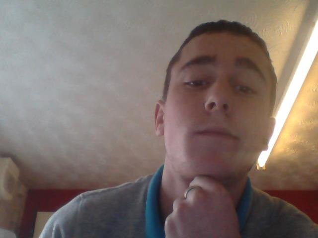 DarrylRhys18's profile picture. PIMP