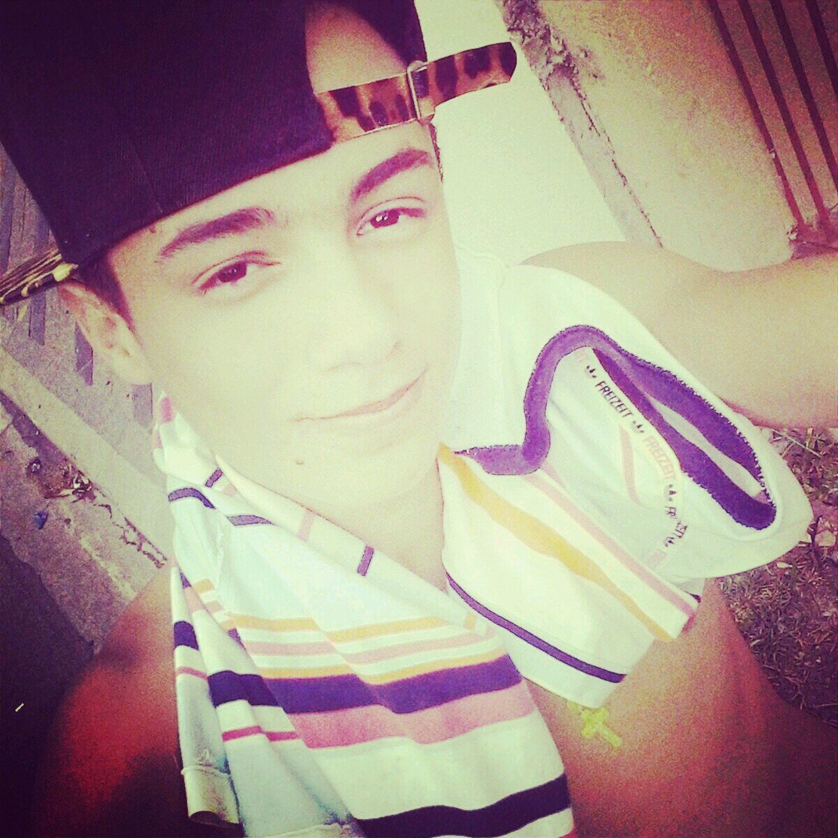 whats - 958028952