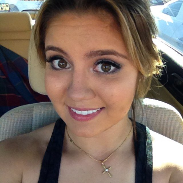 EmilyPilar's profile picture. 