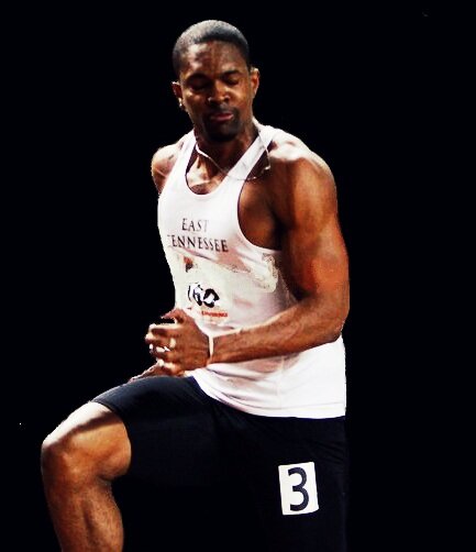 Born and raised in paradise Suriname. I run and enjoy life thanks to God. Surinamese National record-holder in the 60m 6.68 & 100m 10.29 #Tracknation #Suriname