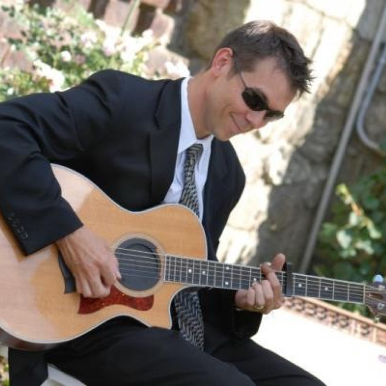 UncommonAcm's profile picture. 