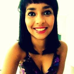 ''...O amor não faz o mundo girar. O amor é o que faz o giro valer a pena....''