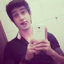 Sou da putaria mesmo, se não gostou me pega! ✌
