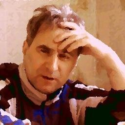 работаю директором центра иностранных языков Астра-линк в Великом Новгороде