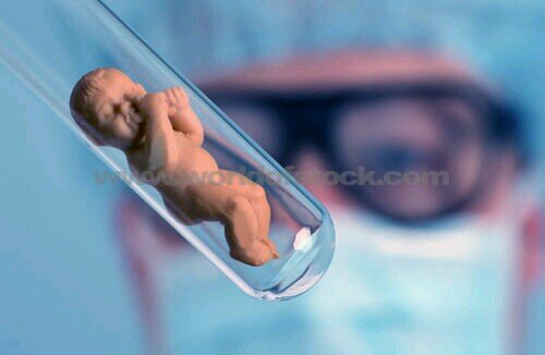 The last of the famous international playboys. Also 90s test tube baby and the product of a failed human splicing experiment