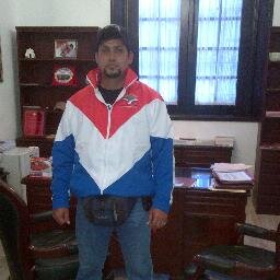 Experto en seguridad a personalidades muy importantes,soldado de la revolución hijo y padre de familia y le gusta la recreación y el ejercicio