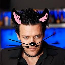 ValeraGeu's profile picture. пьяница.лошадь-спамщик.любитель музыки.