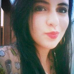 Dizem também que a gente não larga o vício até chegar no fundo do poço.