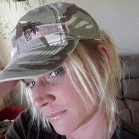 Christina Burkett - @waynesgirl74 Twitter Profile Photo