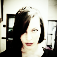 jvovich's profile picture. 