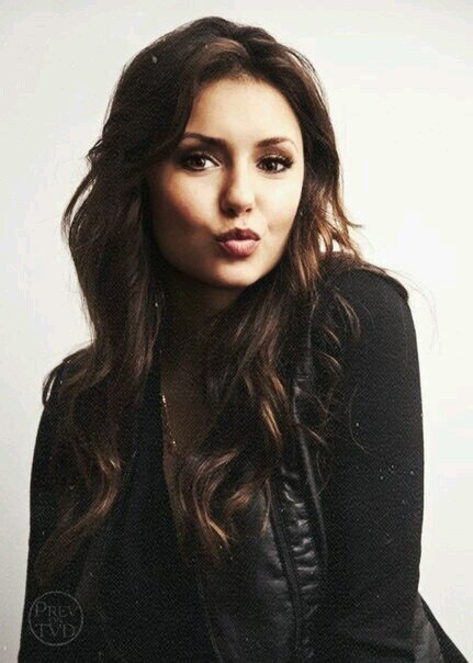 ♡Addicted TVD♡|Oncer|Hinder follows me as of jan.30:l)Best Band Ever!!!!♡Kat Graham Follows♡《Givemelove》
