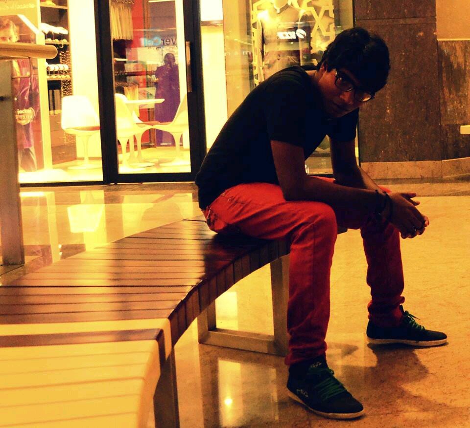 ash_follows_u's profile picture. Android developer and an entrepreneur. Passionate about Trending Technologies. In the process of changing the crowd to #company..