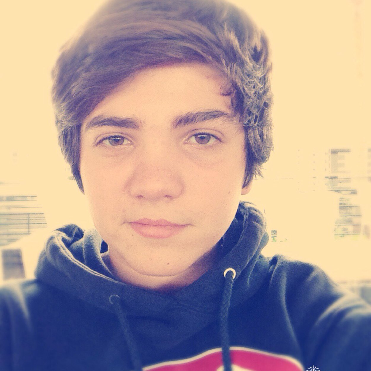 AdrienLad's profile picture. 