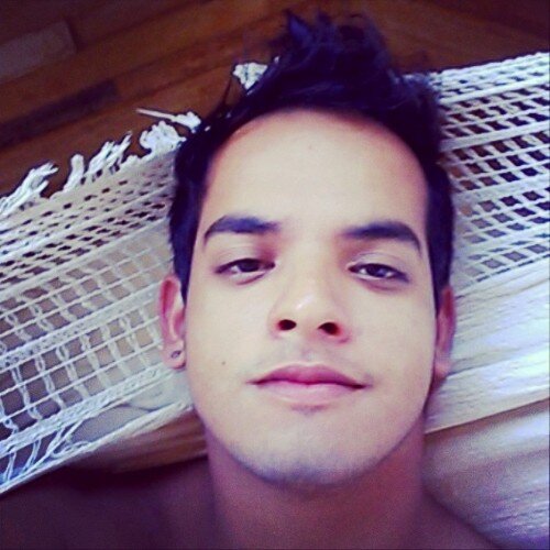 Tenho feito meu caminho
volta e meia fico só, reconheço meus defeitos
e o efeito dominó... ♪ #TimBeta #OperaçaoBetaLab