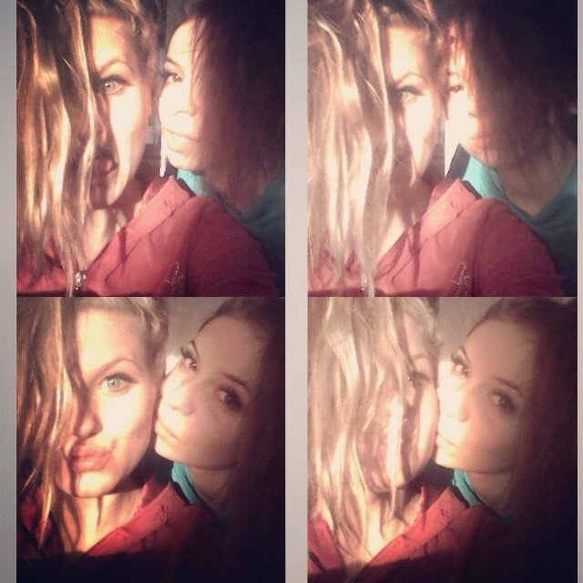 KKosterina's profile picture. Одним взглядом можно убить любовь, одним же взглядом можно воскресить ее. У. Шекспир