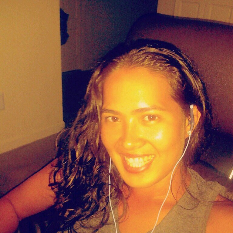 Pursuit of happiness, inspiring technology chic, loves fitness and health, full of passion to learn valuable skills in the business world.