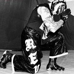 MaskedUnderdog's profile picture. Olá,mi amigos, Mi nombre es Rey Mysterio. I'm the Resident luchador of the WWE. That's about it for now. (NOT @ReyMysterio)