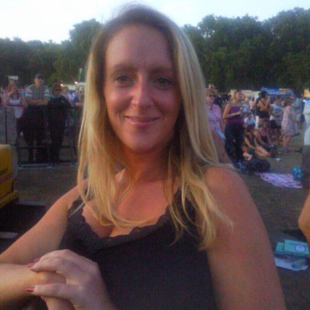 Mum of 4 with a busy life two business's and no time to stop
