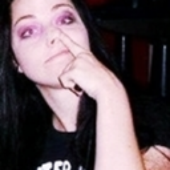 Here you will find curiosities, photographs, lyrics, quotes...about Evanescence #EvHead #EvFan @AmyLeeEV @evanescence