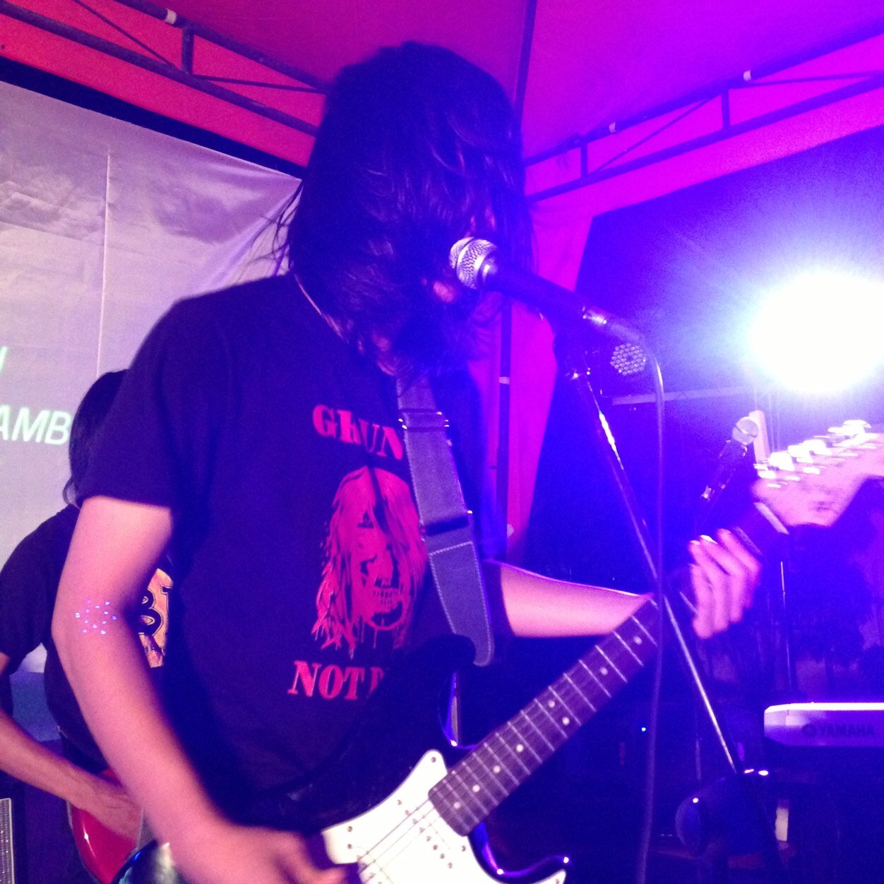 AlmansaurA's profile picture. @illegal_g