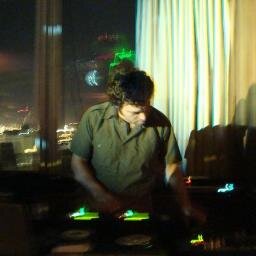 AroPeralta's profile picture. Discjockey Eventos Pantallas Sonido Conferencias