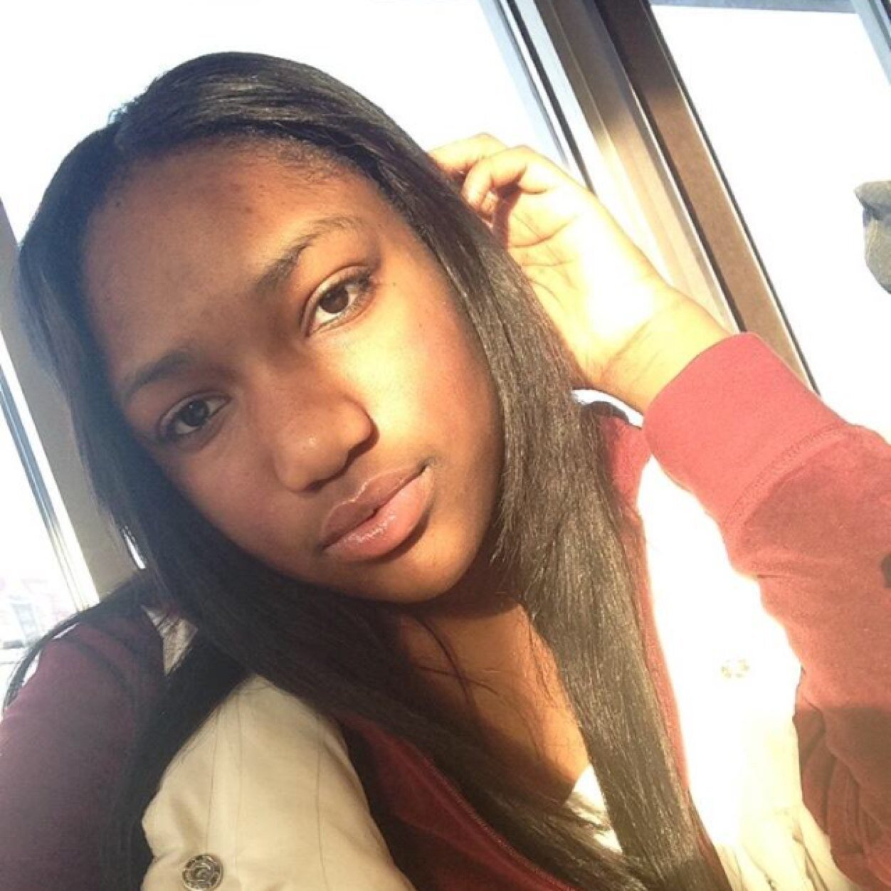 Follow my other twitter @dayh8onzigggy !!!