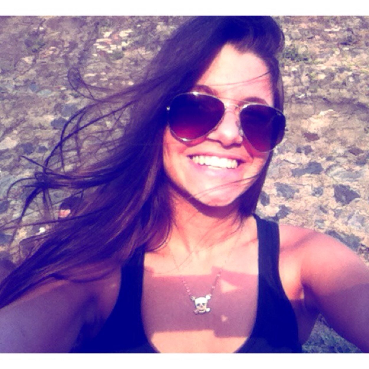 http://t.co/OJBVO5arxA
snap: malucerqueira
